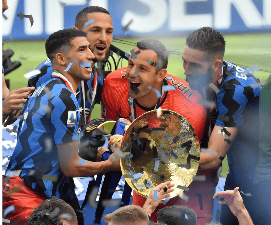 关于转会期拜仁慕尼黑调整名单以备国王杯，战术微调环节打磨，球迷炸锅，数据趋势出现新变化的信息