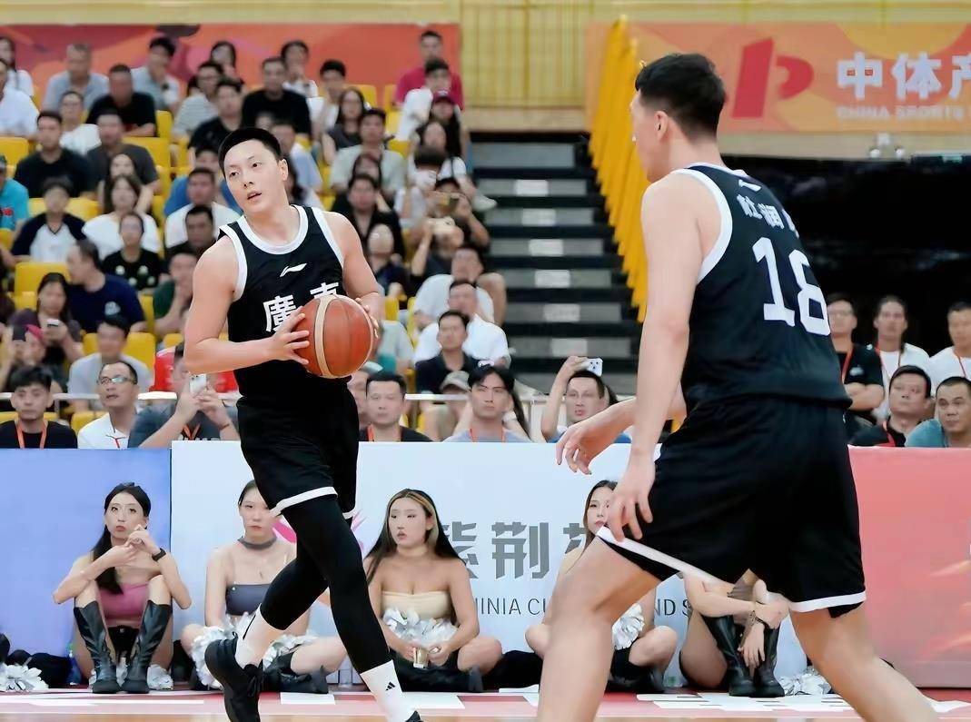 集结日CBA常规赛传出新动向,底特律活塞回应争议,管理层表态——引发热议,轮换策略成焦点的简单介绍 集结日CBA常规赛传出新动向,底特律活塞回应争议,管理层表态——引发热议,轮换策略成焦点的简单介绍