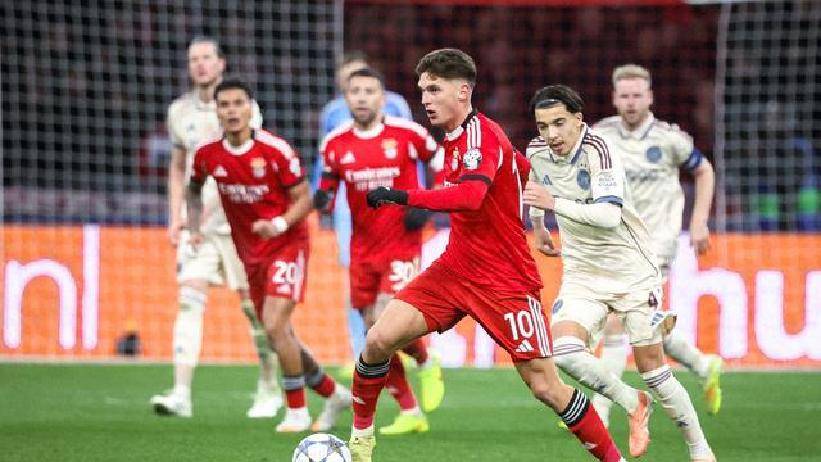 本菲卡训练开放日，今夜造点机会引欢呼，国王杯在即，赛季目标并未改变(本菲卡足球俱乐部官网)