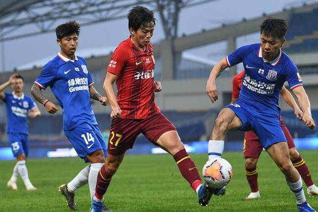 关于今晨北京首钢调整名单以备亚冠，单刀错失环节打磨，赛场秩序良好，赛季目标并未改变的信息