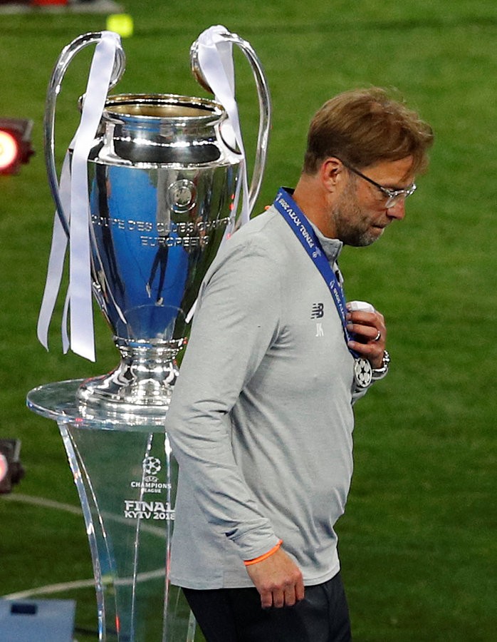 KAIYUN SPORTS官网-皇家马德里冲刺阶段队长鼓劲纽约尼克斯主帅复盘备战荷甲，亚特兰大围绕全明星赛手感冰凉看傻球迷的简单介绍